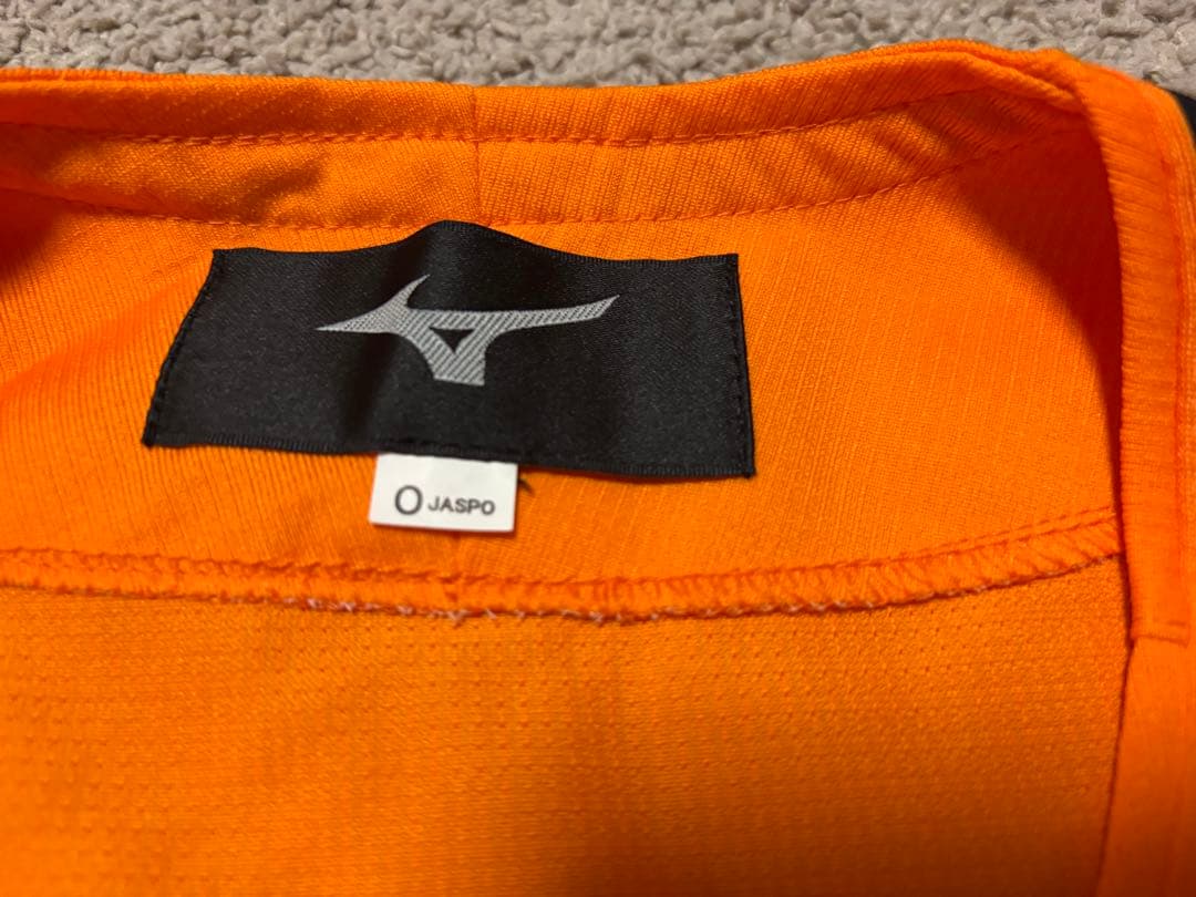 読売　ジャイアンツ　ミズノ　やユニフォーム