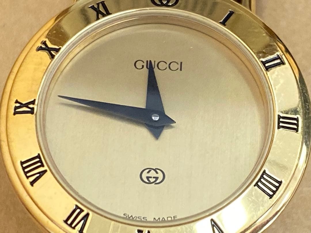 電池交換済み　GUCCI　グッチ　3000L　クオーツ　レディース時計