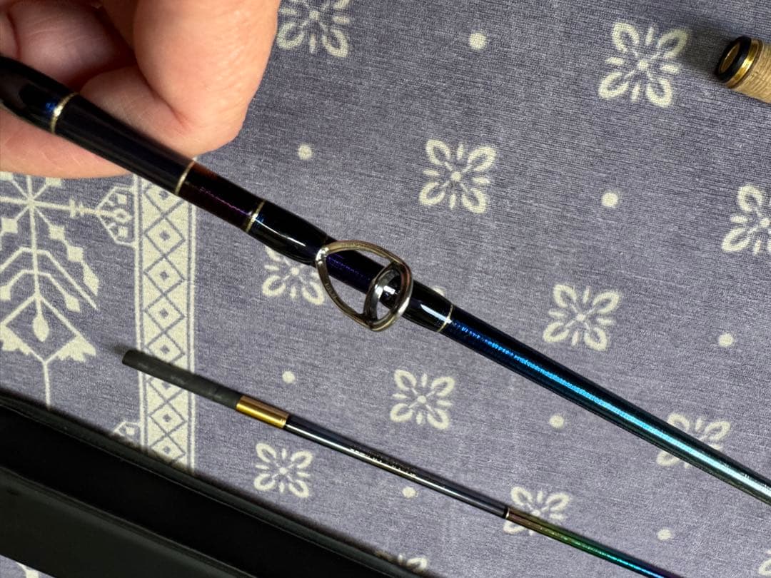 ワールドシャウラリミテッド　1652-R3