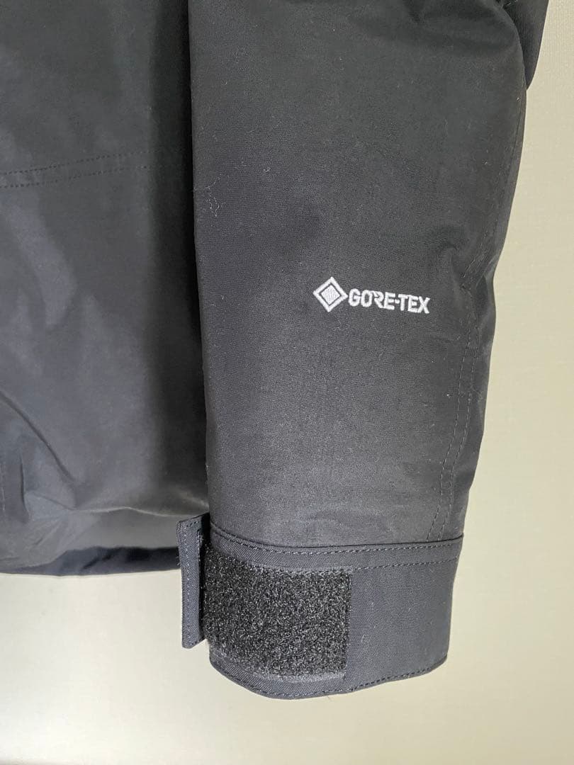 THE NORTH FACE ノースフェイス　マウンテンダウンジャケットブラック