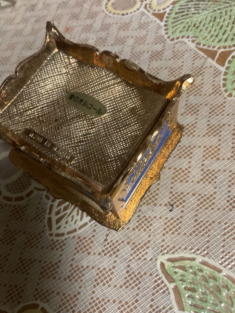 宝石箱　オルゴール　　愛のオルゴール　日本製