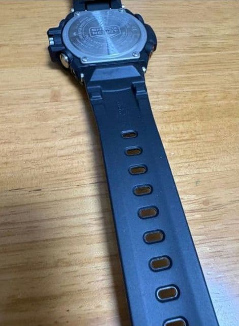 G-SHOCK GST-B100B ブラック腕時計