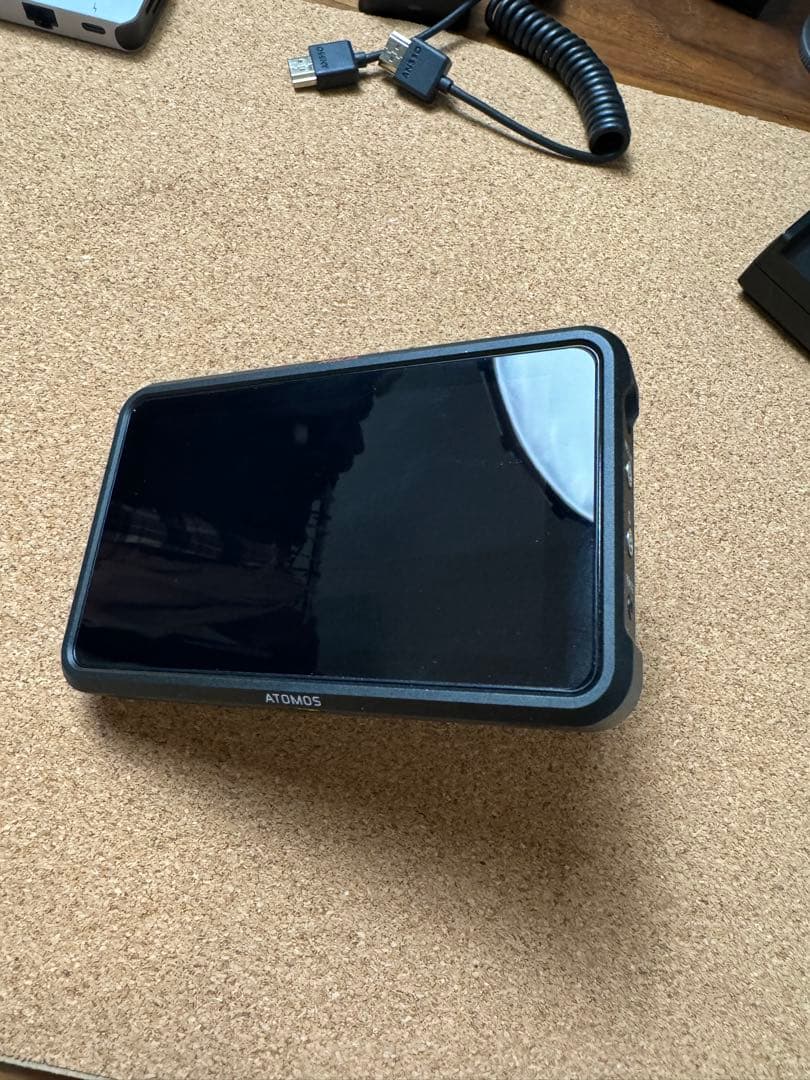 Atmos Ninja V モニター