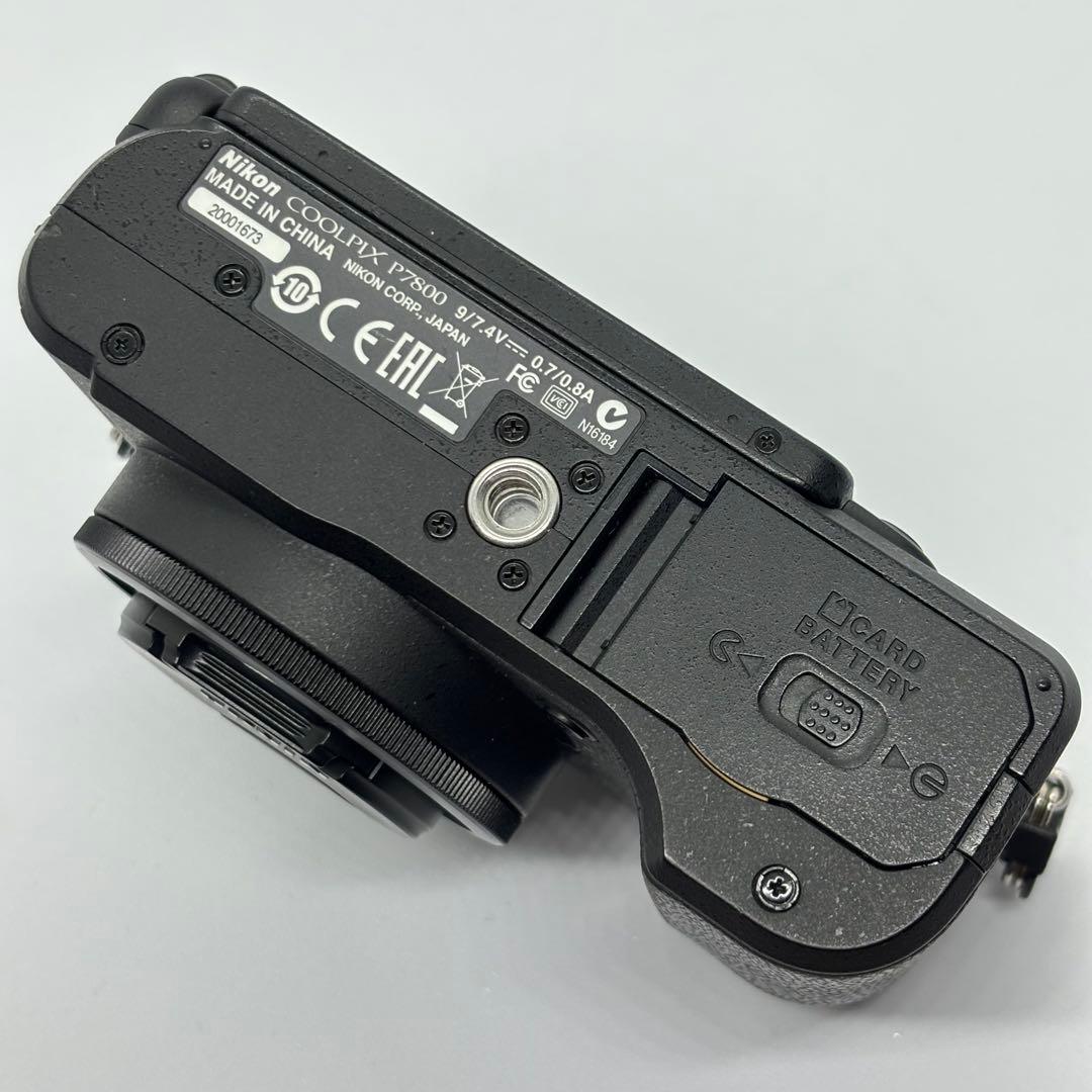 高級コンデジ Nikon COOLPIX P7800