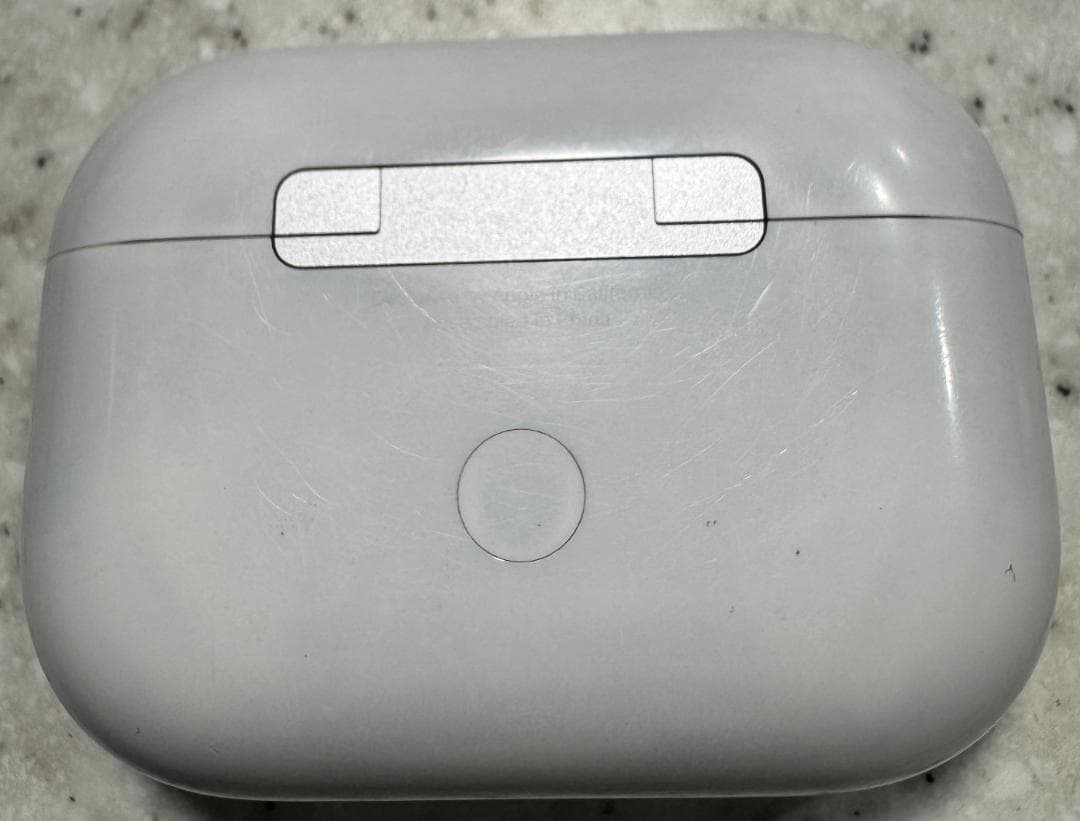 AirPods Pro 2 本体 中古 2022年モデル　2025年購入