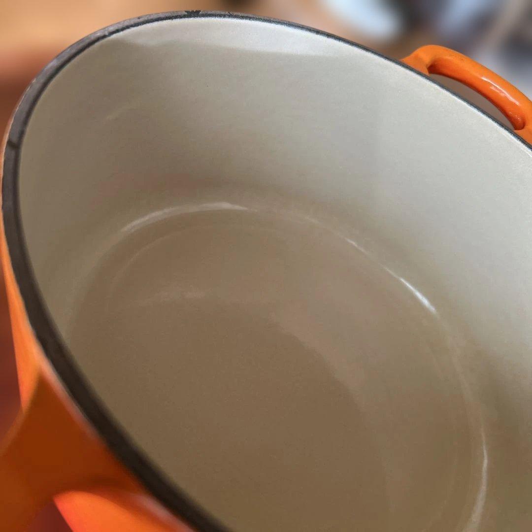 LE CREUSET ル・クルーゼ 両手鍋　18センチ 使いやすいサイズ！