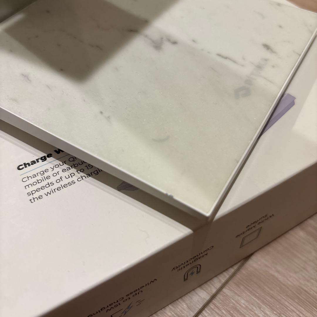 iPadアクセサリー PITAKA Magez Stand Marble Version