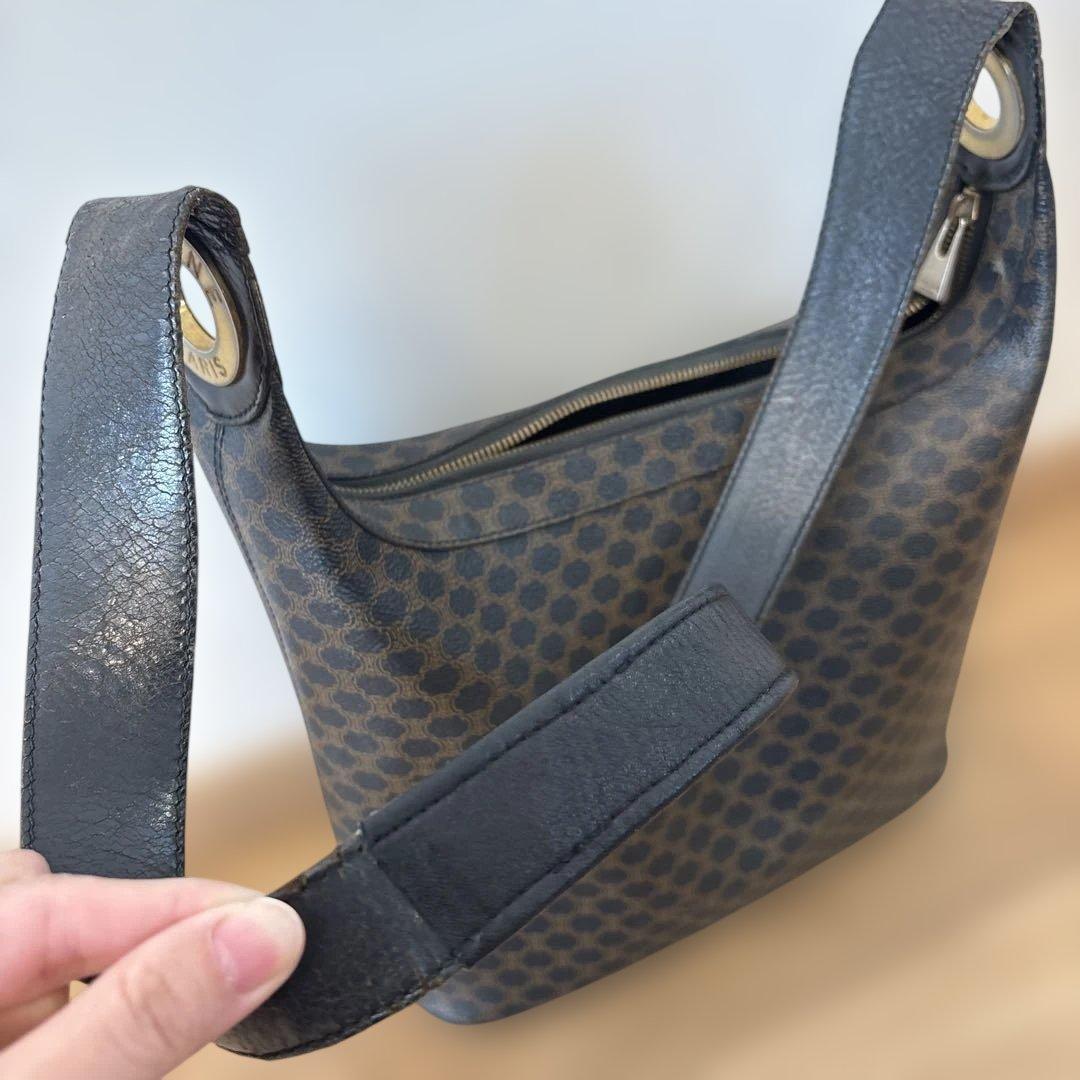 CELINE ダークブラウン ショルダーバッグ