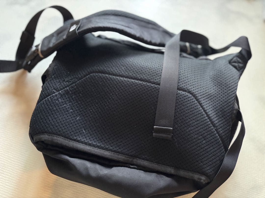 THE NORTH FACE スリングバッグ　抱っこ紐　ブラック