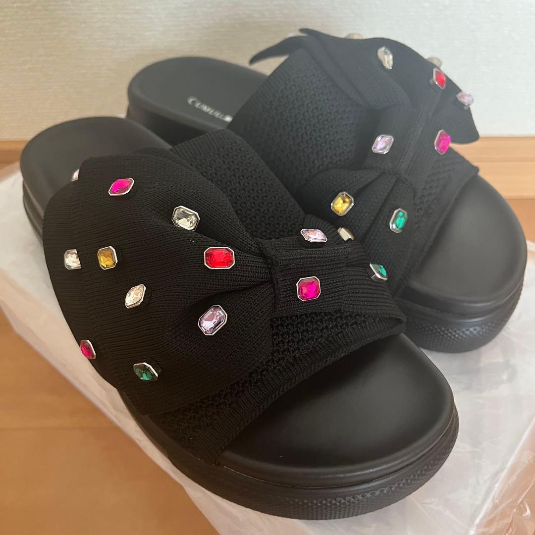 CUMUU_DIANA リボンニットサンダル クロニット/マルチビジュー L