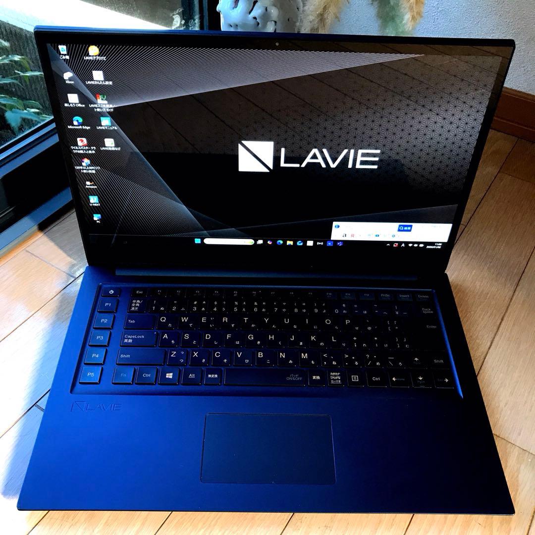 美品LaVieVEGA LV750/R【有機ELUltraHD4Kディスプレイ】