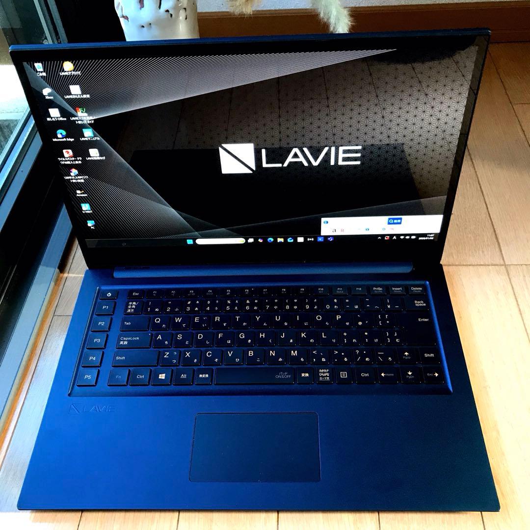 美品LaVieVEGA LV750/R【有機ELUltraHD4Kディスプレイ】