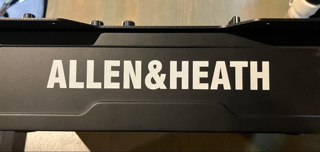 ALLEN & HEATH xone:23 プロフェッショナルDJミキサー