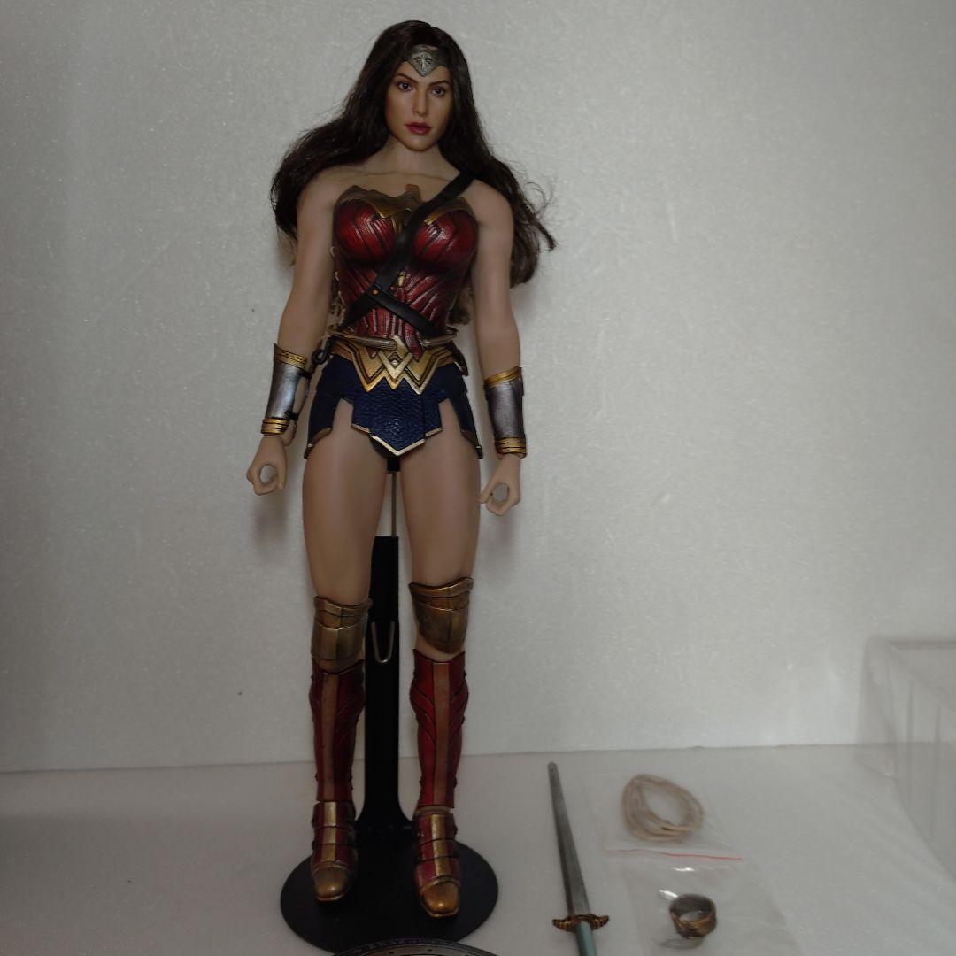 ファイセン素体　ワンダーウーマン フィギュア 約30cm