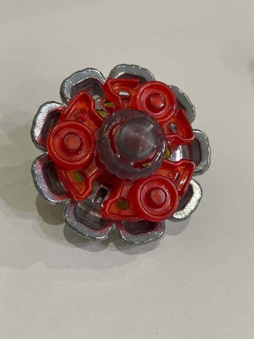 メタルファイトベイブレード　ディバインクラウンTR145D