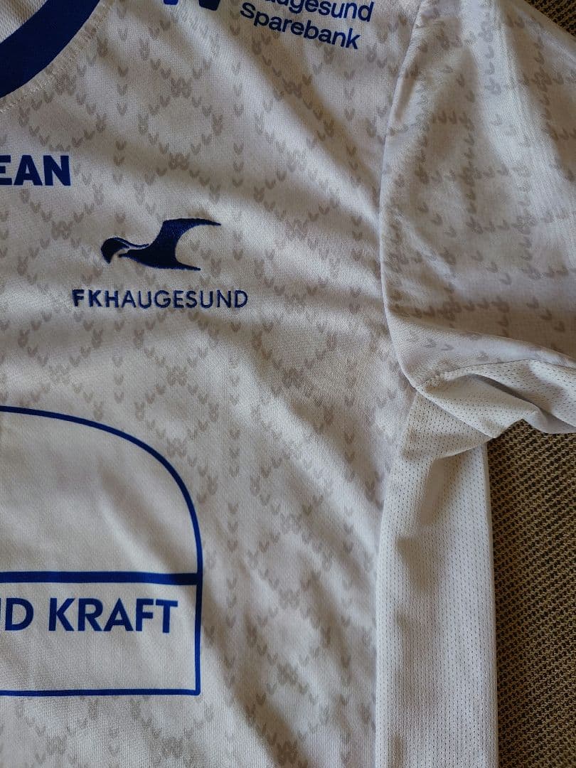 FK Haugesund Umbro シャツ ホワイト