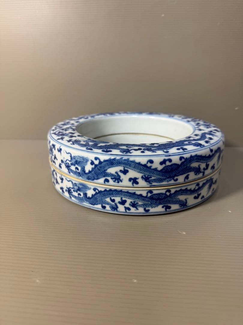 2430 骨董　染付青花　龍文　蓋物　置物　時代物