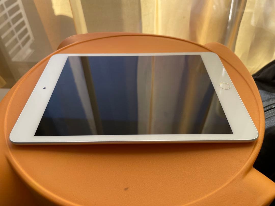 2931 美品☆バッテリー98%最良好☆iPad mini5 64GB SIM☆