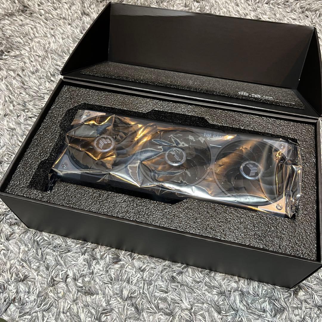 グラフィックボード・グラボ・ビデオカード TUF-RX9070XT-O16G-GAMING