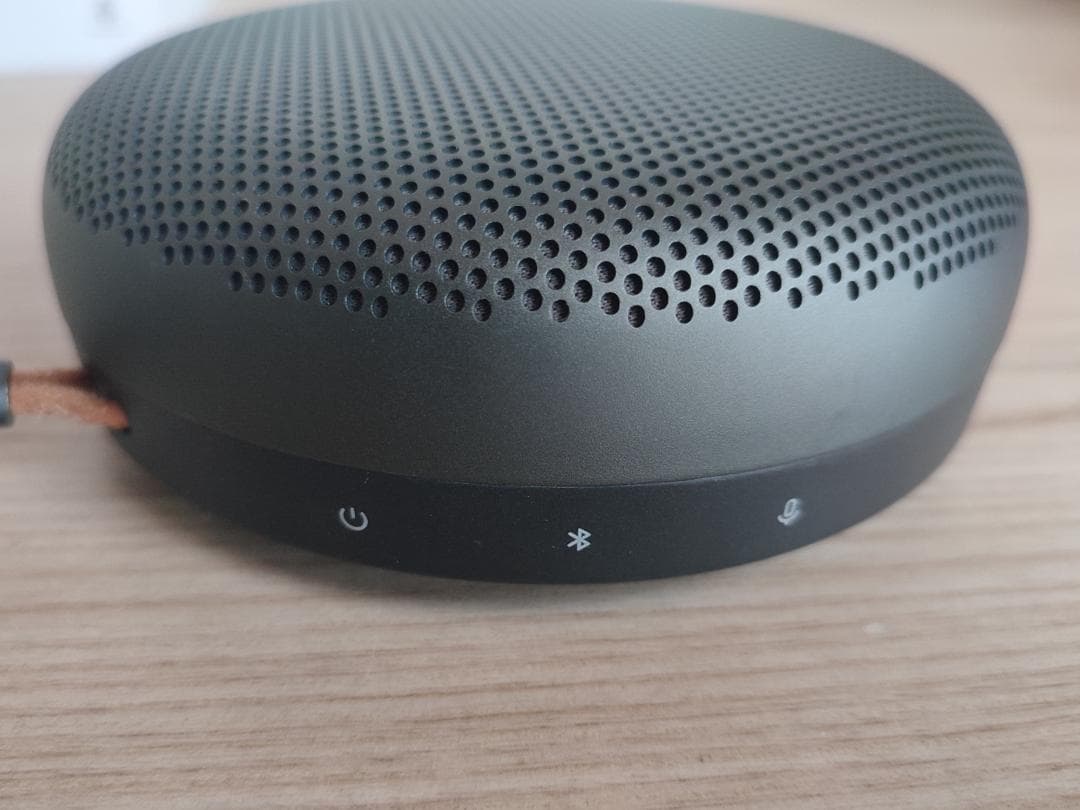 B&O スピーカー Beosound A1 2nd Gen ブラック