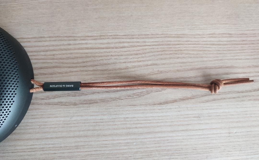 B&O スピーカー Beosound A1 2nd Gen ブラック