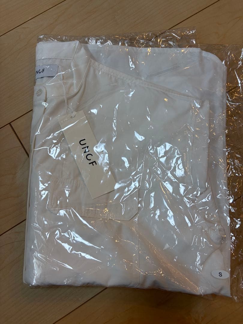 新品未使用　UNOF BACK CUT OVER SHIRT ウノフ　ふじあみ