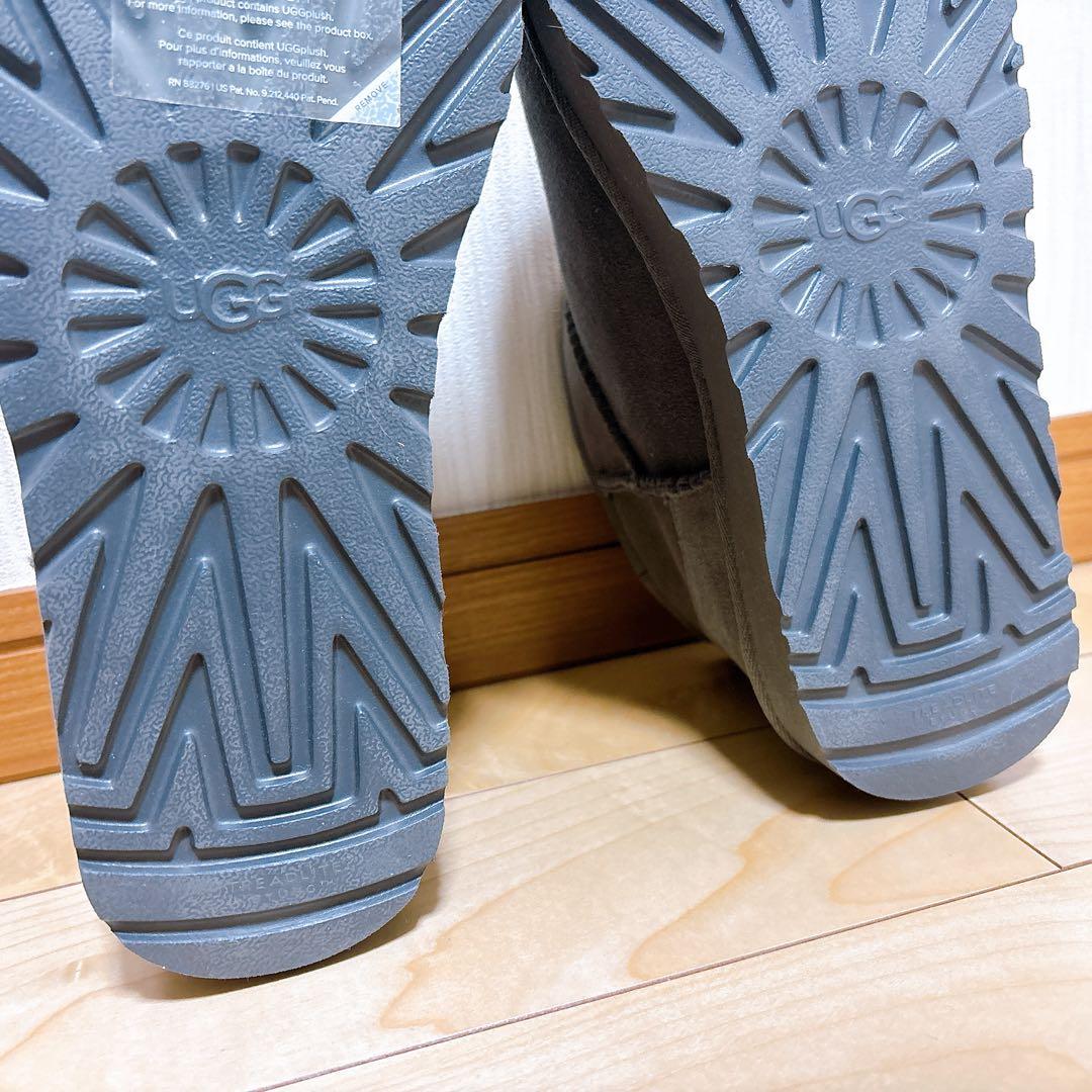 未使用シール付き◎送料込み/匿名配送◎UGG ウルトラミニ　ムートンブーツ