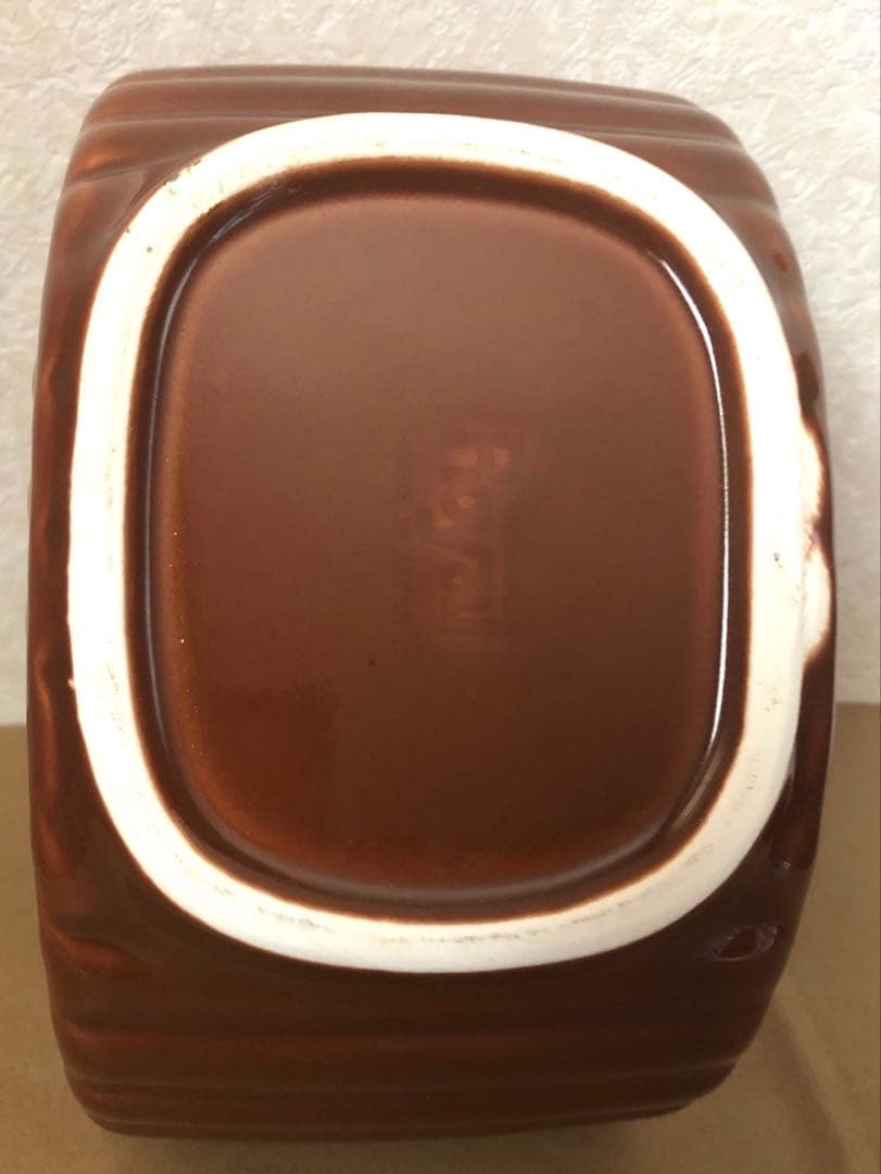 KOMADA  陶器 インテリア 小物入れ ビスケット型