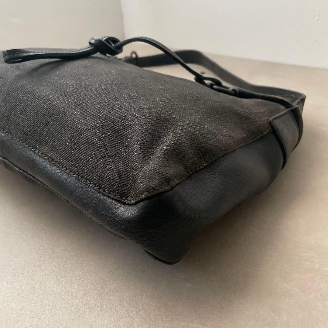 グッチ GUCCI キャンバス レザー ワンショルダーバッグ GGキャンバス 黒