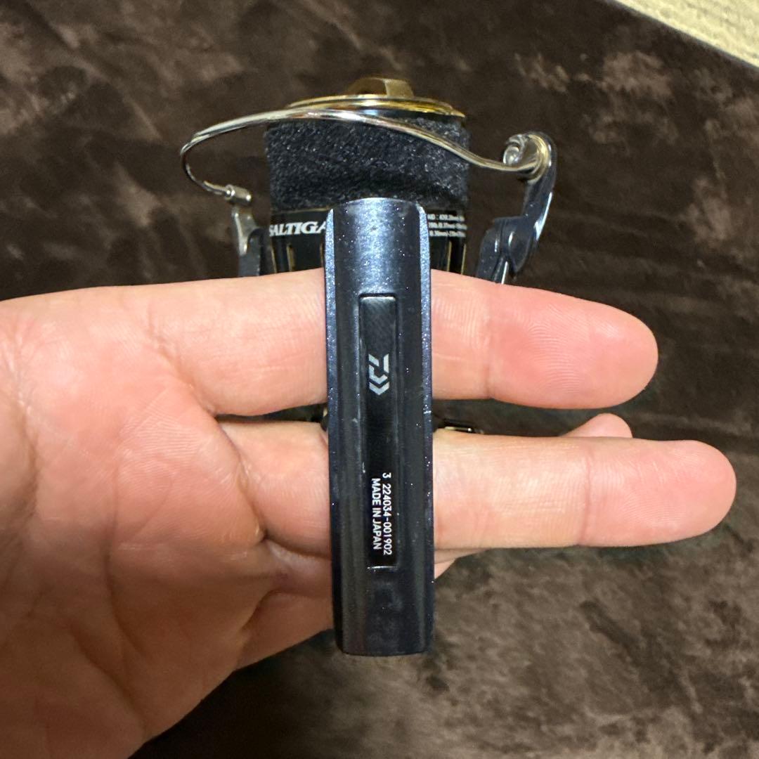 リール DAIWA SALTIGA 4000 XH