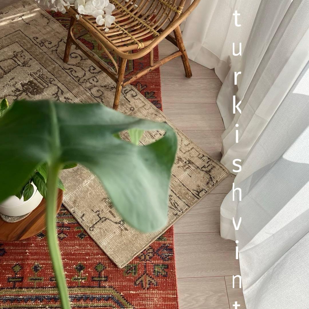 上品ベージュミルキー55×133✳︎花瓶　ロング　ランナー　トルコヴィンテージラグ