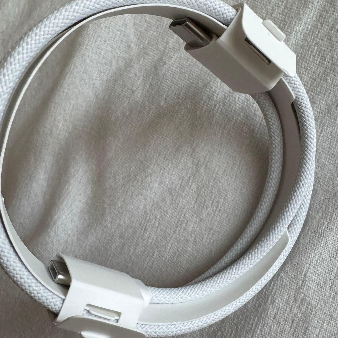 正規品 Apple AirPods Pro 第2世代 イヤーチップ 充電コード付