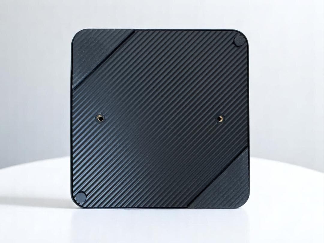 ⭐迎春⭐高性能＆軽量⭐MINISFORUM UM560⭐