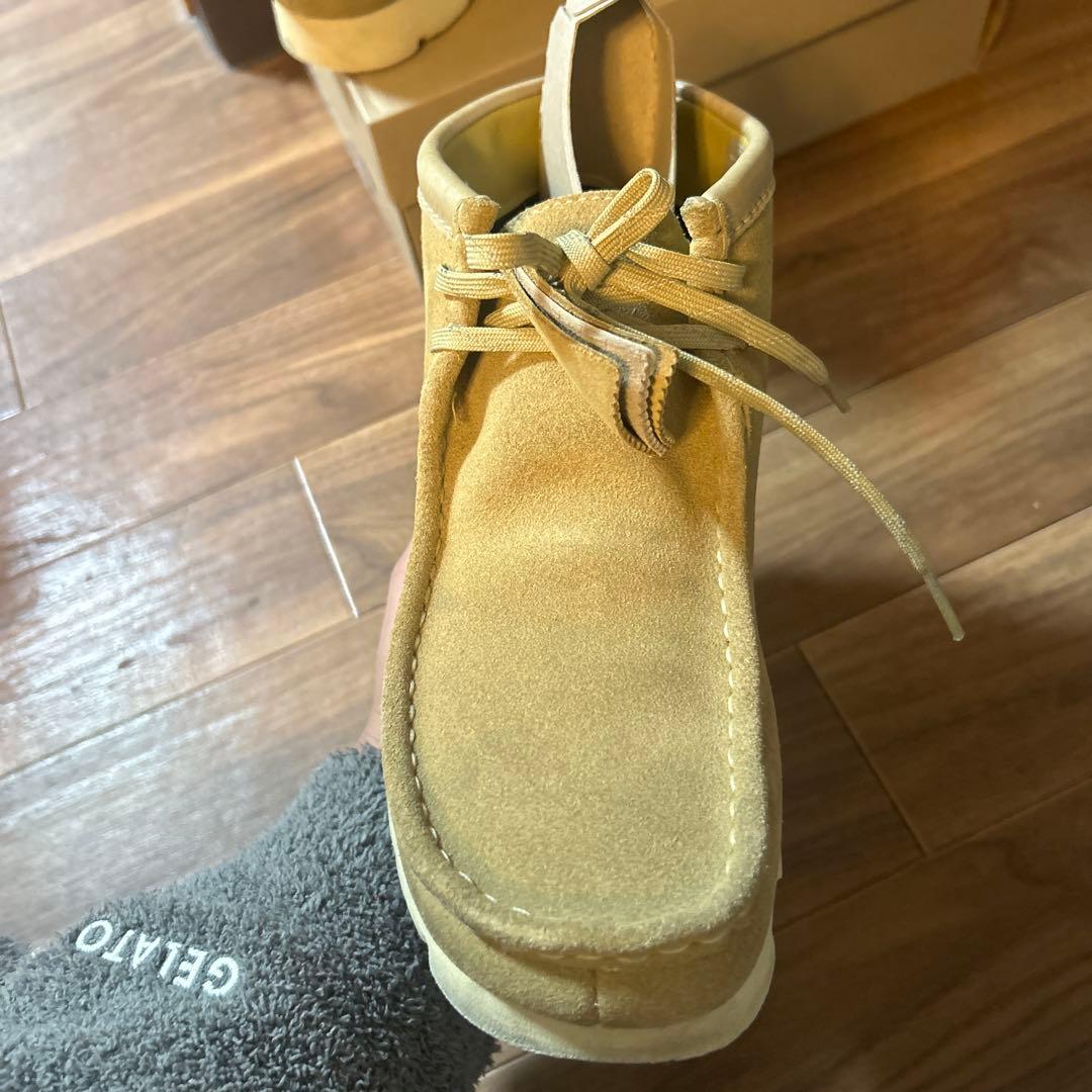 クラークス　ワラビーゴアテックス