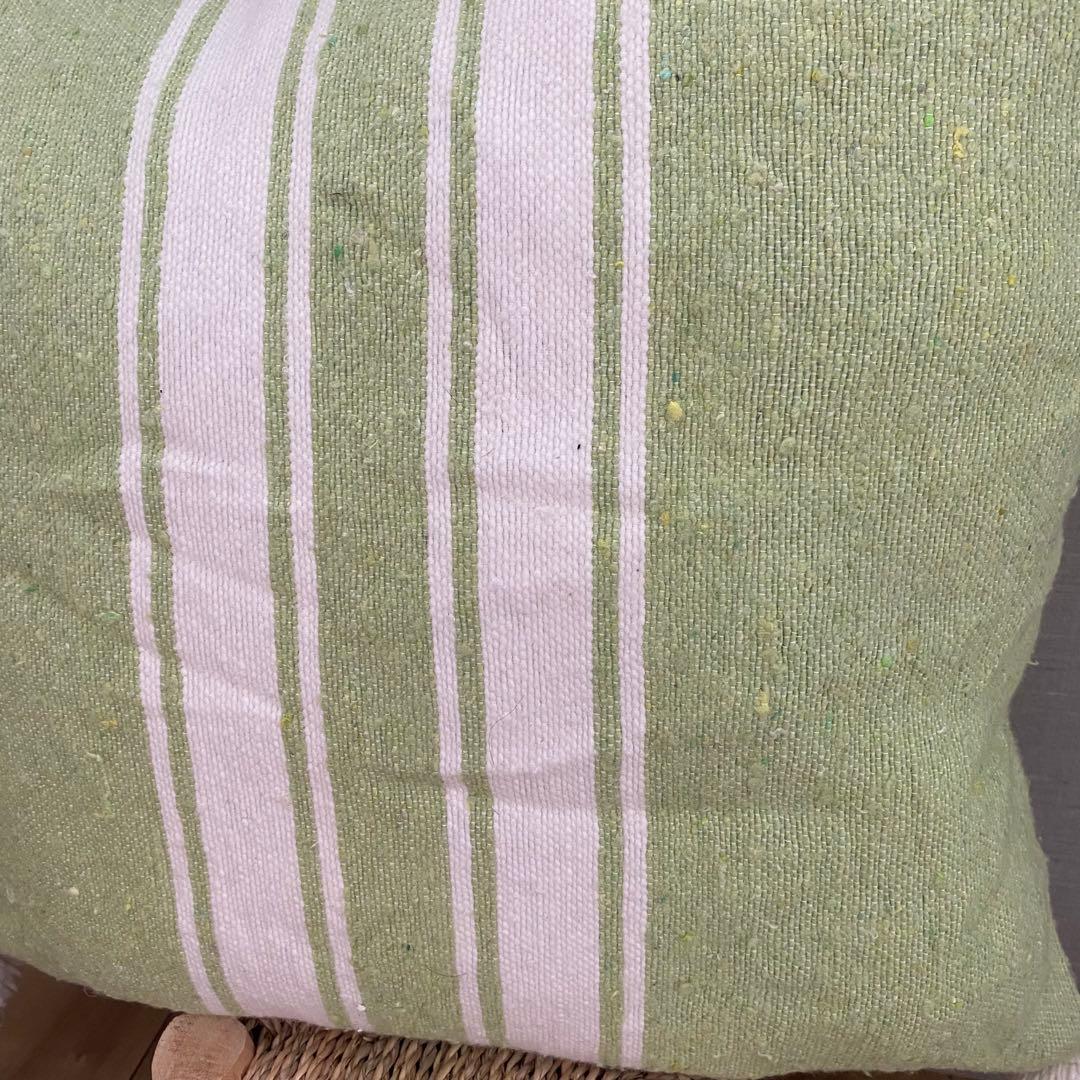 モロッコ　直輸入　2点セット　刺繍　クッションカバー