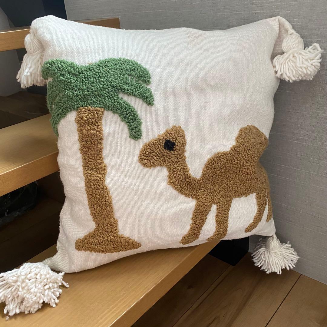 モロッコ　直輸入　2点セット　刺繍　クッションカバー