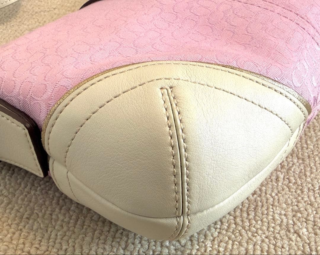 COACH ピンク ホワイト ショルダーバッグ