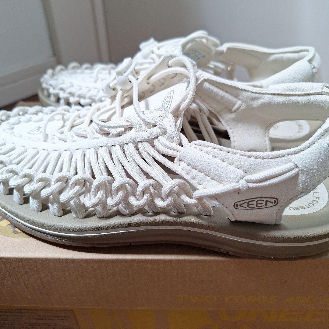 KEEN24.５センチUS7.5UNEEK