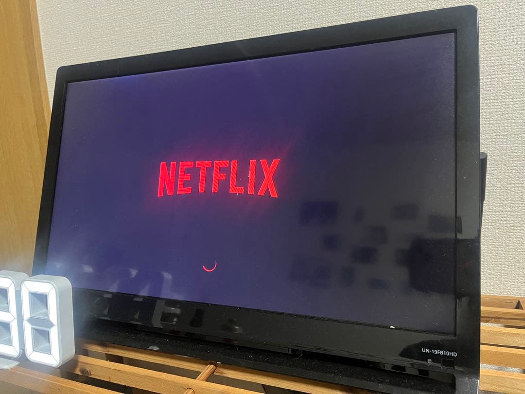 パナソニック プライベート・ビエラ UN-19FB10H 19V型