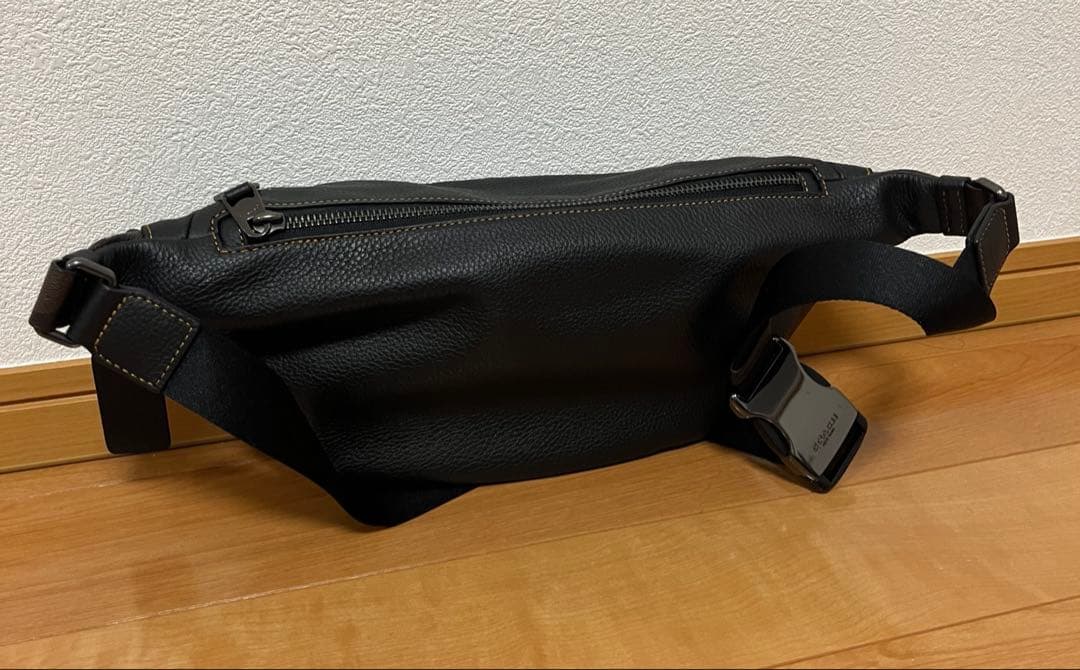 美品 COACH ボディバッグ ウォーレン クリーチャー コーチ