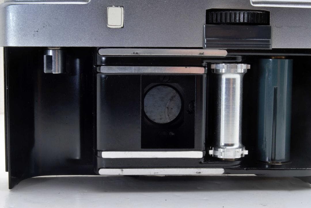 OLYMPUS　PEN-EES　ハーフサイズ　レトロカメラ　可愛い　コンパクト