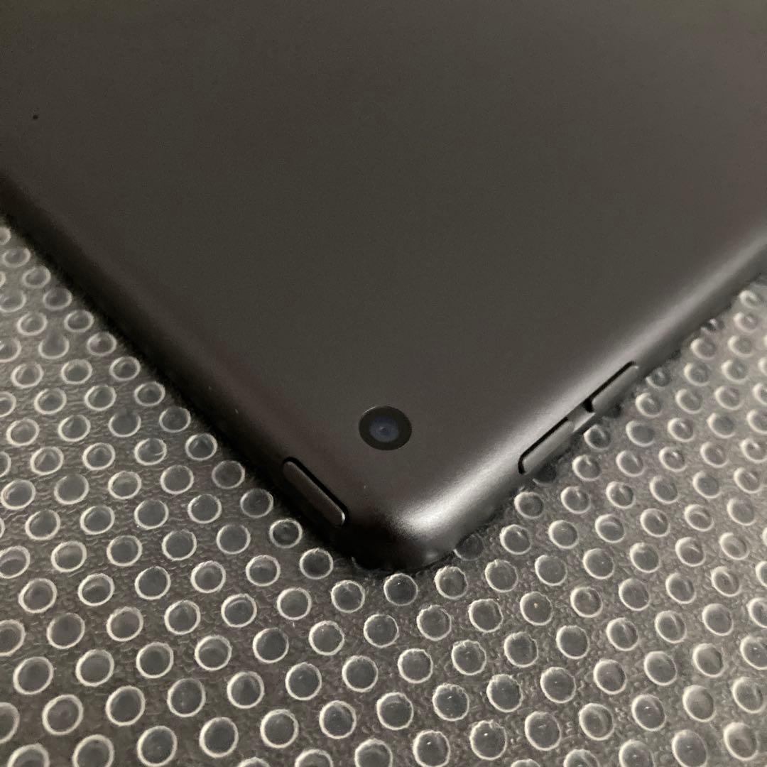 3246【早い者勝ち】iPad7 第7世代 32GB WIFIモデル☆