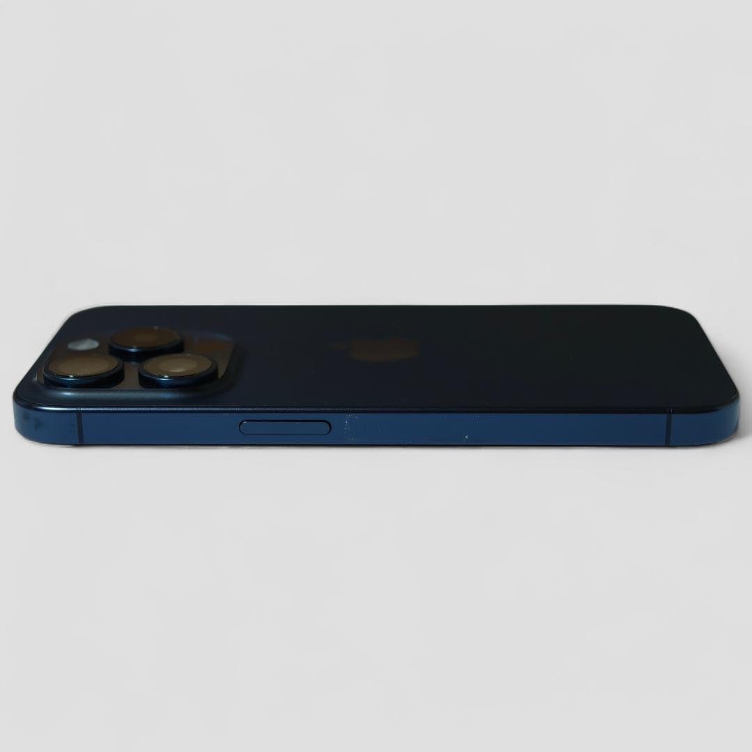 【Bランク】iPhone 15 Pro 1TB ブルー 中国版