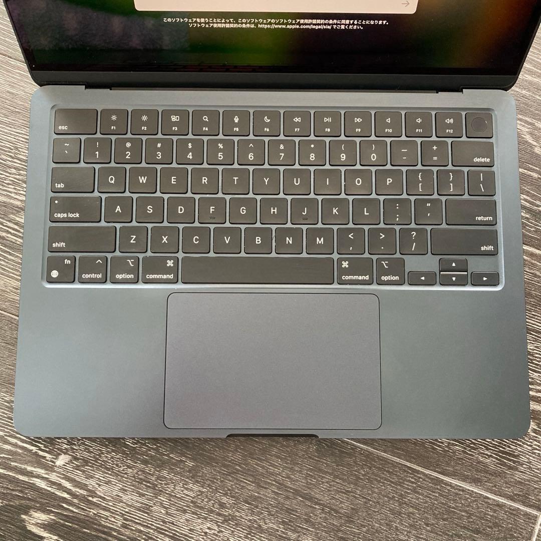 MacBook Air M2 メモリ16GB