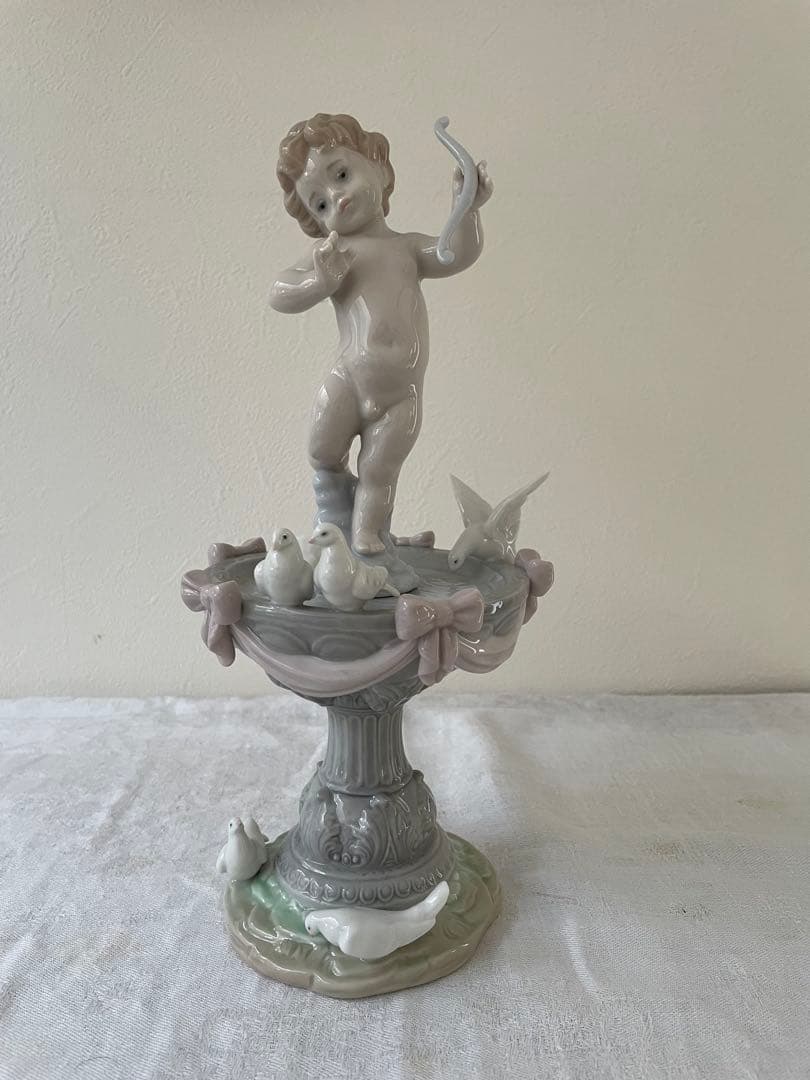 絶版　リヤドロ LLADRO 愛の泉♡美品