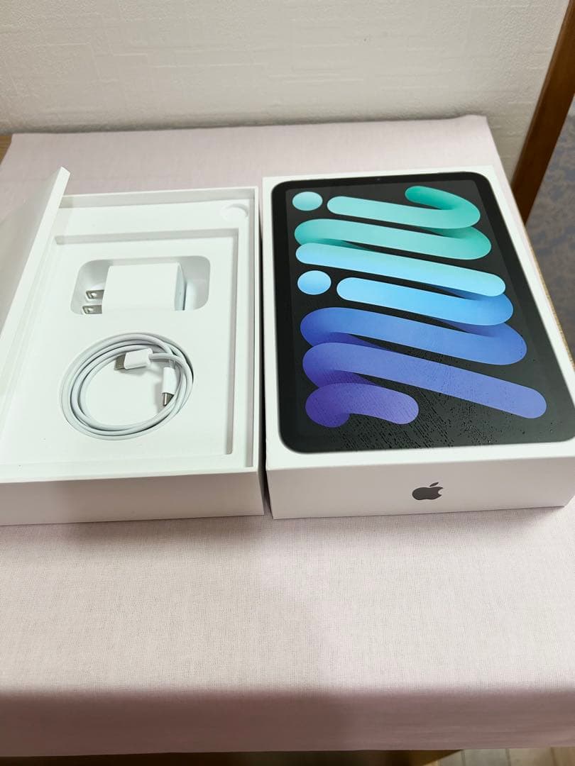 美品!iPad mini代6世代Wi-Fi8.3インチ64GB純正カバー付