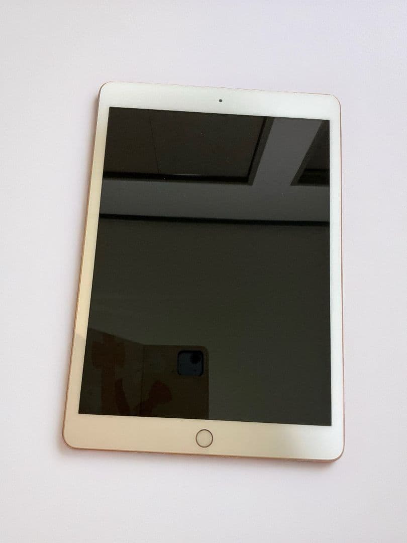 ち*ぼ様 Apple iPad (モデル A2270)