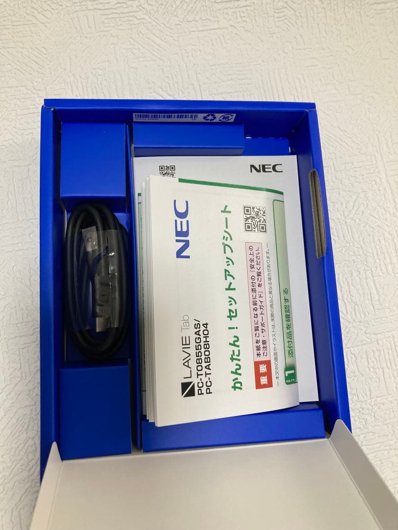 新同PC-T0855GAS LAVIE T8 8型 4GB/64GB/WiFi/