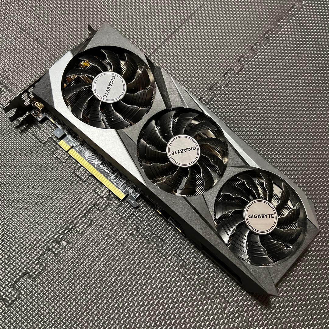 GIGABYTE GeForce RTX™ 3070 GAMING OC 8G