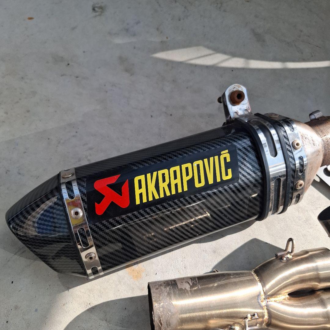 mt07 なんちゃってアクラポトグロマフラー